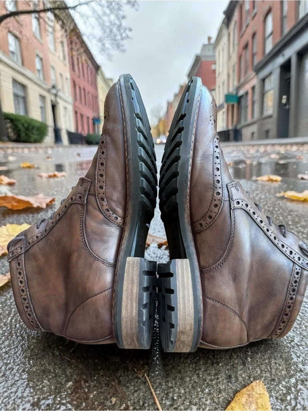Ecco Men's Brown Leather Chukka Brogue Boots